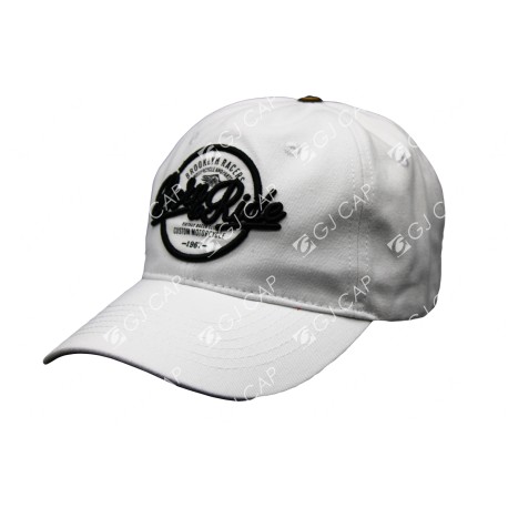 GORRA BORDADA DE ADULTO BORN BLANCA