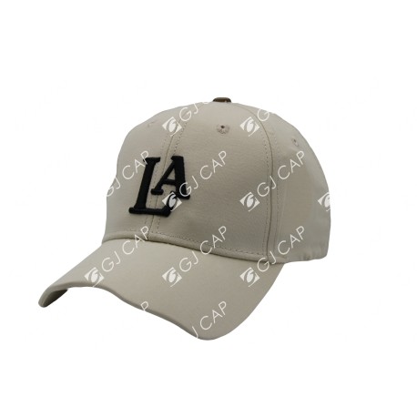 GORRA BORDADA DE ADULTO LA